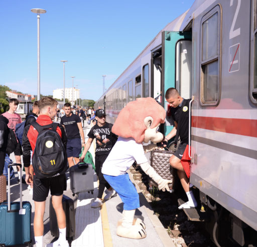 Dolazak sudionika Državne završnice u Split